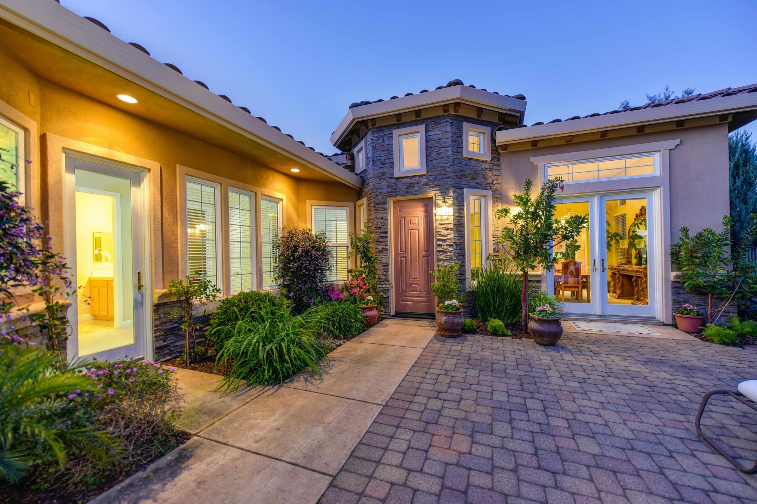 Beautiful Arizona home exterior at dusk
